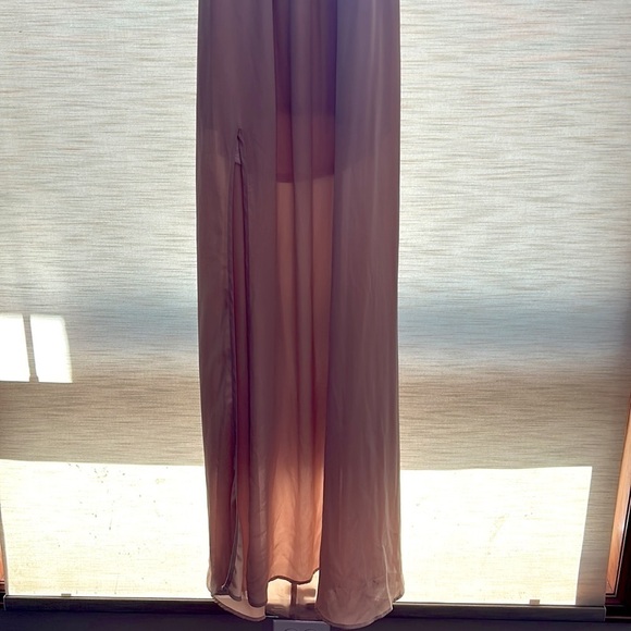 Show Me Your MuMu Heather Halter Dress in Dusty Blush Bridesmaid Size Large - Picture 7 of 12